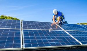 Installation et mise en production des panneaux solaires photovoltaïques à Quincy-Voisins